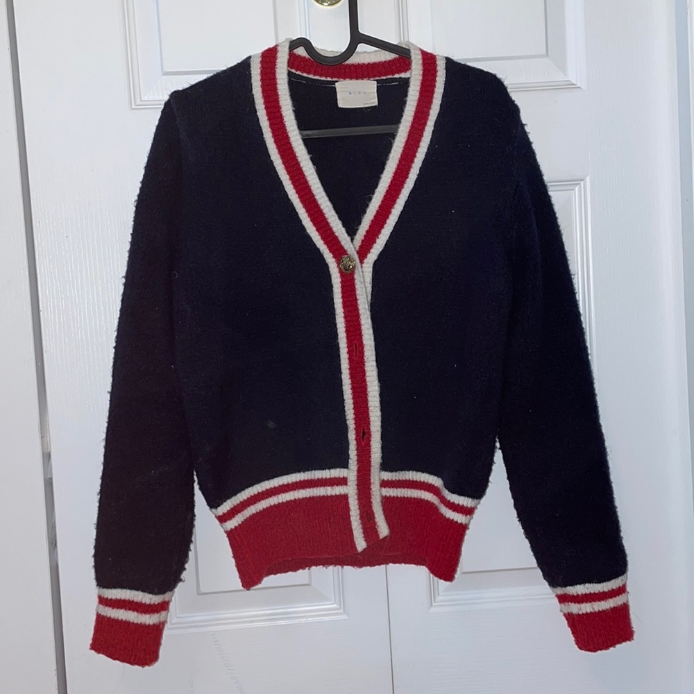 BUTTON UP CARDIGAN SWEATER SIZE S